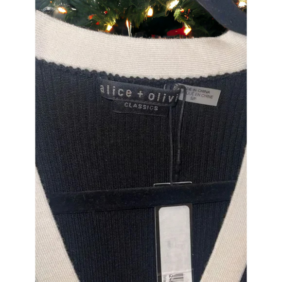 NWT Alice + Olivia Alcina Gold Button Soft Rib Knit Sweater Dress S MSRP $465 - Picture 6 of 11